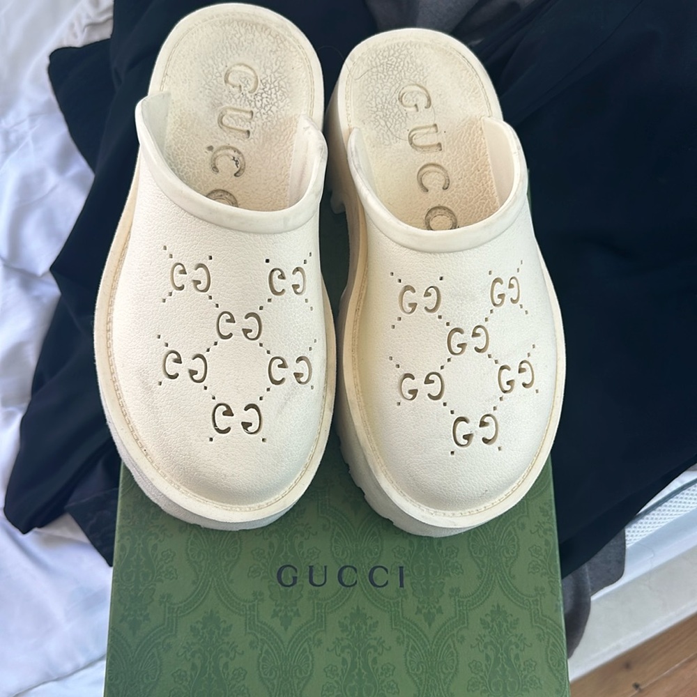 Beige platforms mules / worn few times